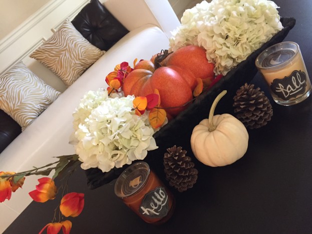 2015 Fall Home Tour - Centerpiece for Formal Living Room - stage-presents.com