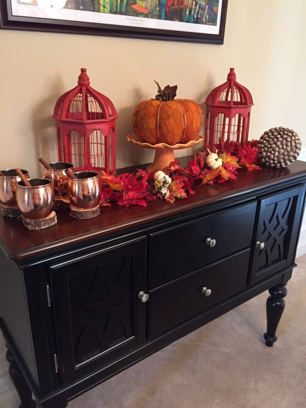 2015 Fall Home Tour - Fall Side Buffet - stage-presents.com