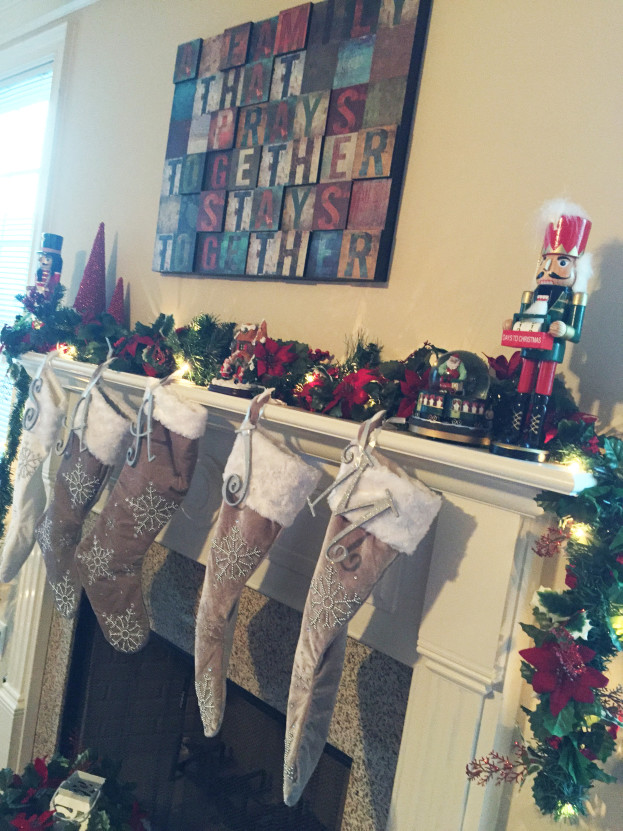 Christmas Home Tour 2015 | Mantel | Stage Presents | DIY Ideas and Christmas Decor