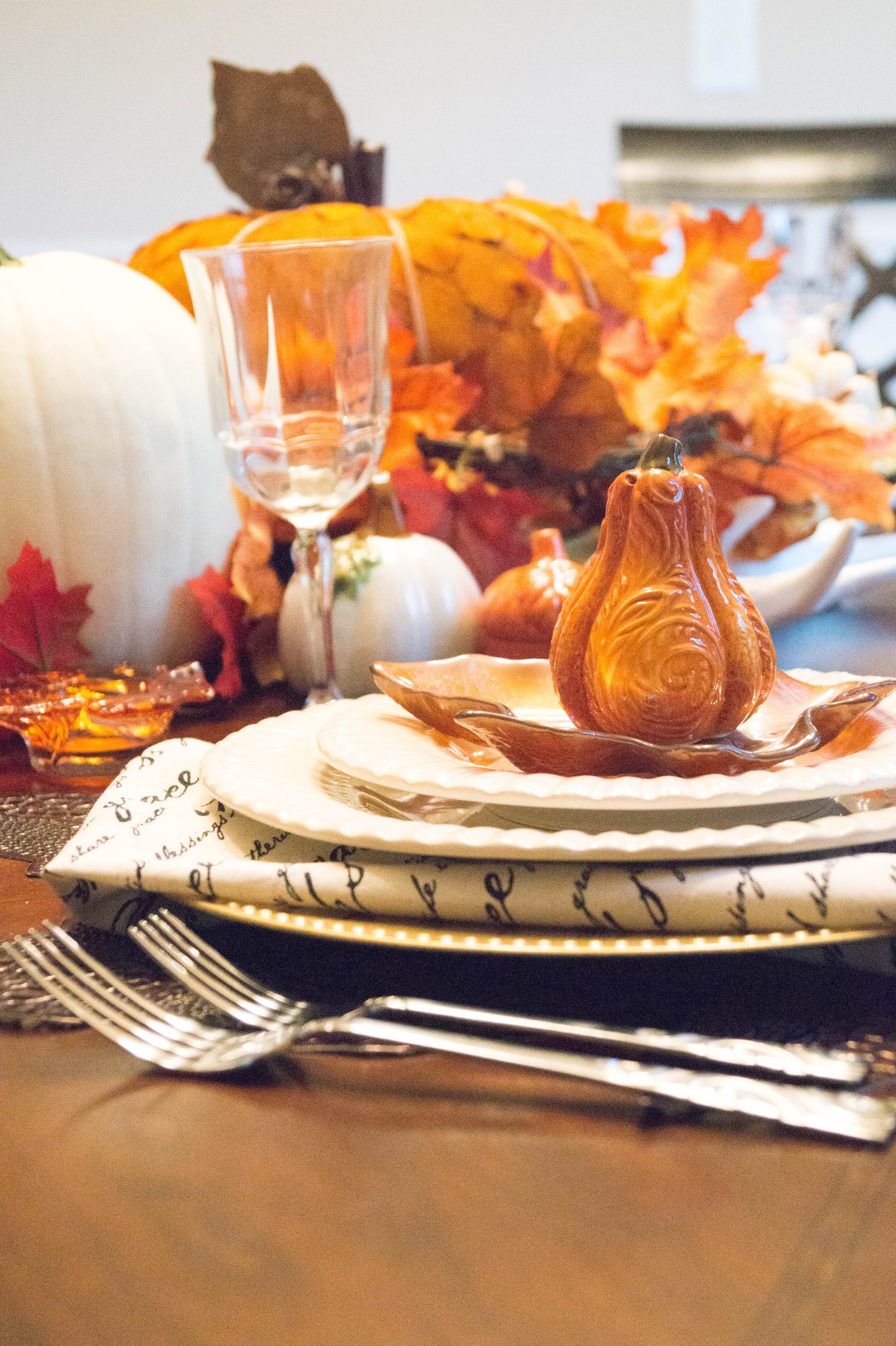 Stage Presents 2016 Fall Home Tour Tablescape Close Up - stage-presents.com